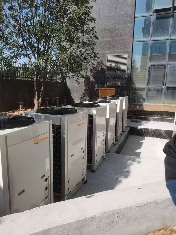 Zero-carbon Park Standard na Kagamitan | Ang Dual-source Heat Pump Intelligent System ng Tongbao Te, Binubuksan ang Bagong Pagtitipid ng Enerhiya para sa Pag-init at Paglamig Zero-carbon Park Standard na Kagamitan | Ang Dual-source Heat Pump Intelligent System ng Tongbao Te, Binubuksan ang Bagong Pagtitipid ng Enerhiya para sa Pag-init at Paglamig